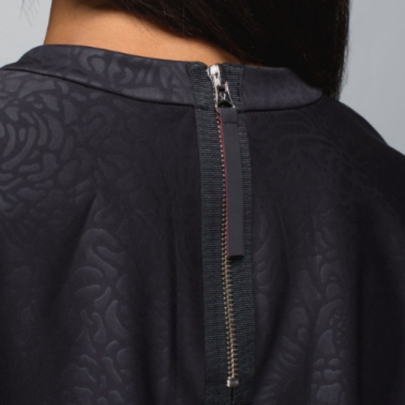 Lululemon Departure Top - Picture 2 of 6